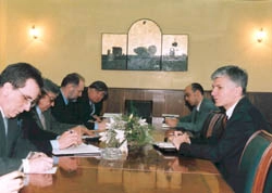 djindjic_privrednici2003jpg.jpg