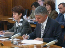4jun02_sednica_vlade.jpg