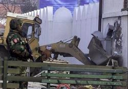machinedemolishes1403jpg.jpg