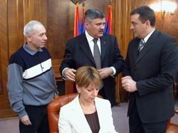 zivkovic_dmihajlovic_guri0502a.jpg
