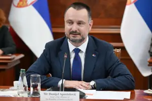 Данијел Апостоловић