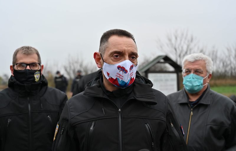 Александар Вулин
