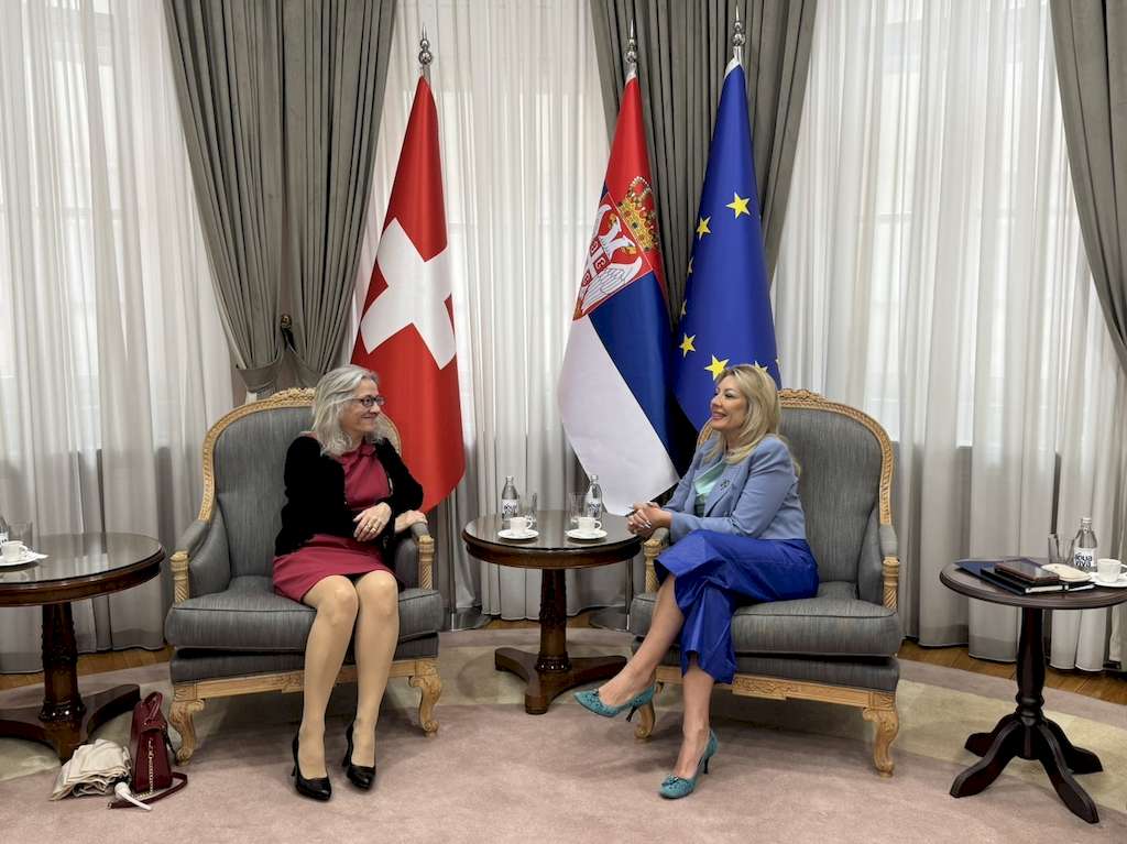 Ан Лугон-Мулан и Јадранка Јоксимовић